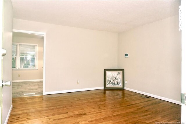 5075 Chesapeake Rd, Fayetteville, NC 28311 - photo 10