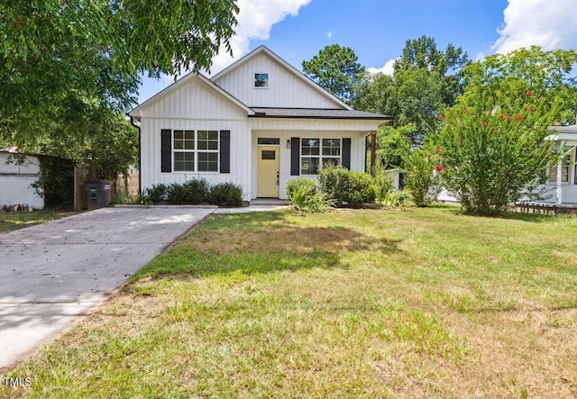 303 Godwin St, Selma, NC 27576 - photo 1
