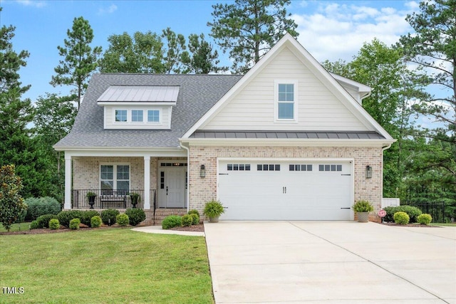 404 Eagle Ct, Henderson, NC 27536 - photo 1