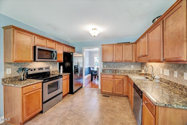 366 Orchard Falls Dr, Spring Lake, NC 28390 - photo 13