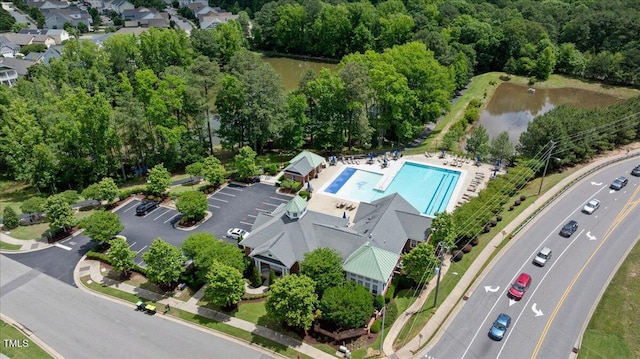 979 Branch Line Ln, Apex, NC 27502 - bird's eye view of a pool area and a large body of water