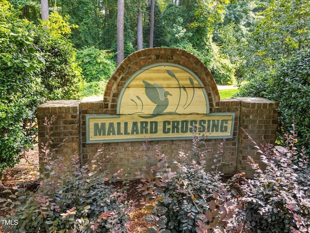 2205 Bufflehead Rd, Raleigh, NC 27616 - view of community sign