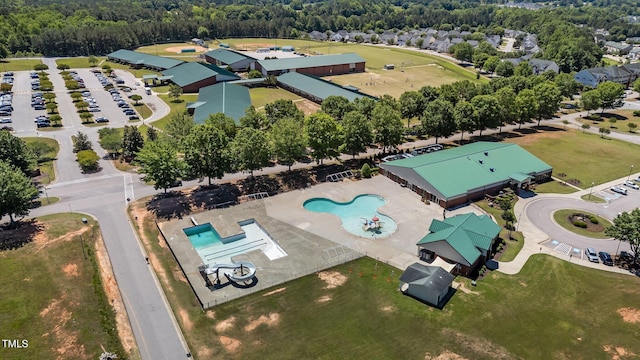 617 Woodson Dr, Clayton, NC 27527 - aerial view of a pool