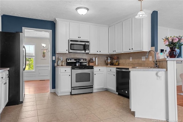 195 Hogart St, Raeford, NC 28376 - photo 13