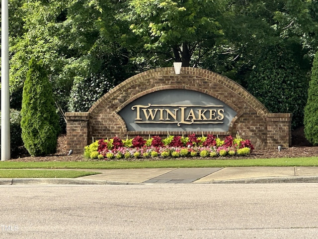205 Bog Hill Ln, Cary, NC 27519 - view of community sign