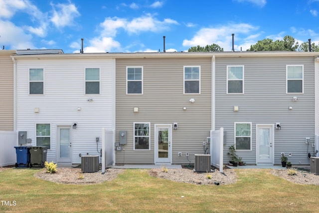 4949 Microcline Trl, Raleigh, NC 27610 - back of house with a yard