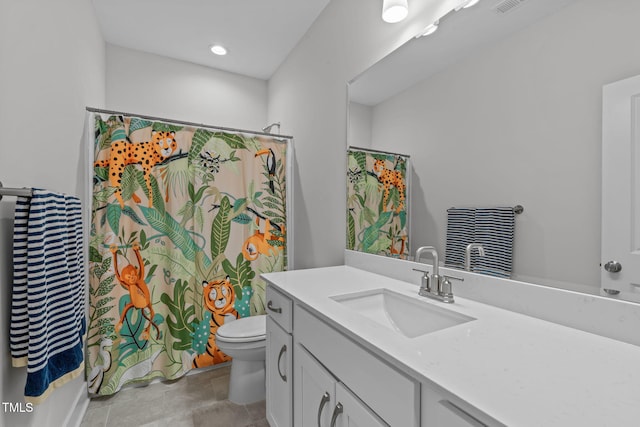 409 S Tunstall Ave, Apex, NC 27502 - full bathroom featuring vanity and curtained shower