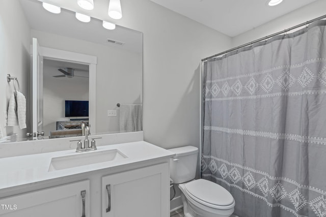 409 S Tunstall Ave, Apex, NC 27502 - full bath with vanity, a shower with curtain, and recessed lighting