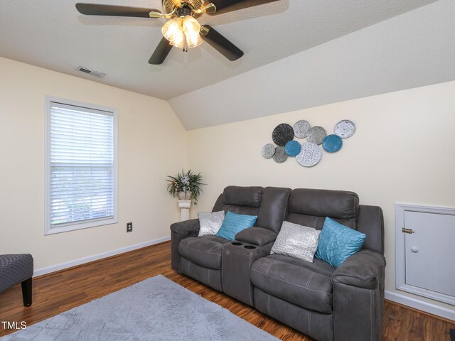 412 Onondaga Ct, Holly Springs, NC 27540 - photo 19
