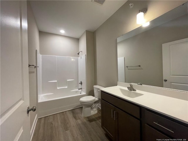 240 Gallery Dr Unit 303, Spring Lake, NC 28390 - photo 6