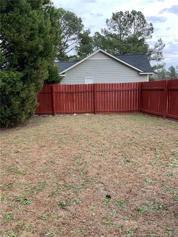 101 Horace Ct, Raeford, NC 28376 - view of yard