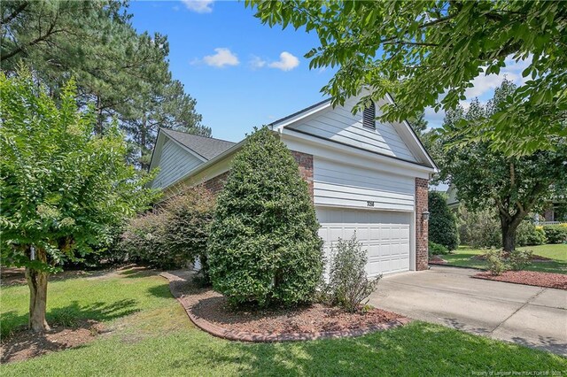 7058 Pitcairn Dr, Fayetteville, NC 28306 - photo 3