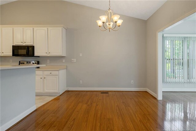 7058 Pitcairn Dr, Fayetteville, NC 28306 - photo 18