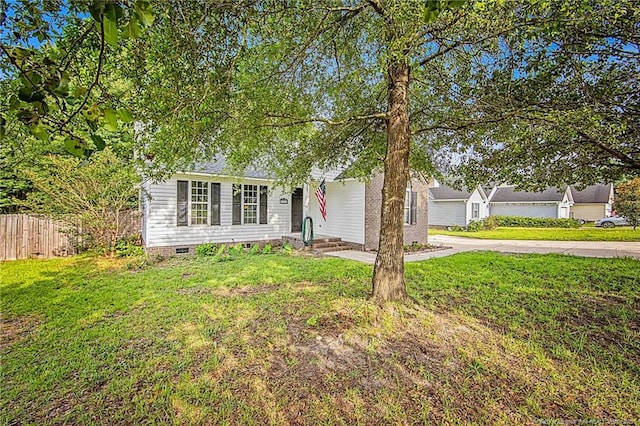 337 Buckeye Dr, Raeford, NC 28376 - view of front of home with crawl space