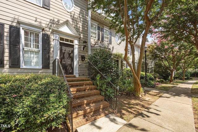 717 Mcclure Dr, Raleigh, NC 27603 - entrance to property