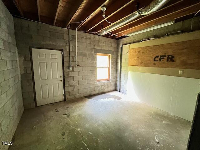 162 Black Horse Ln, Kittrell, NC 27544 - basement with concrete block wall