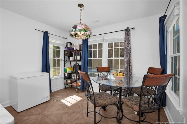 2140 Fargo Dr, Fayetteville, NC 28306 - dining room with baseboards