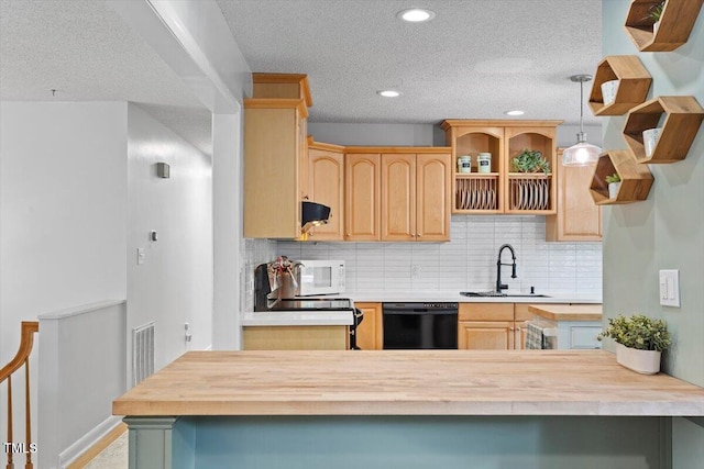 4404 Oak Park Rd, Raleigh, NC 27612 - photo 12