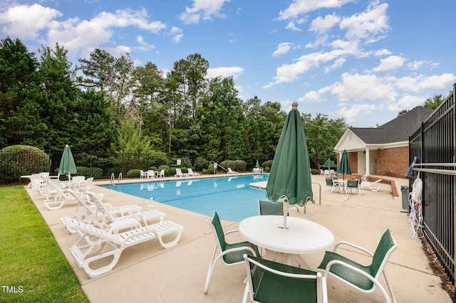 5508 Neuse Wood Dr, Raleigh, NC 27616 - photo 30