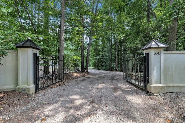 8510 Dunlee Falls Rd, Raleigh, NC 27613 - view of gate
