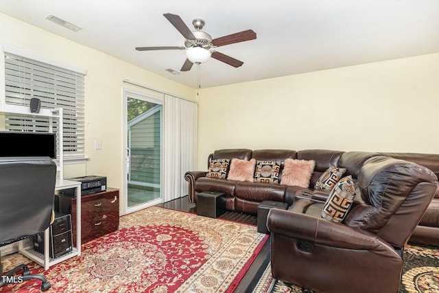 7819 River Field Dr, Raleigh, NC 27616 - living area with ceiling fan