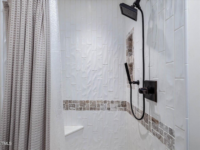 3811 Carnegie Ln, Raleigh, NC 27612 - detailed view of a tile shower
