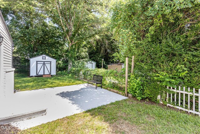 709 Brighton Rd, Raleigh, NC 27610 - photo 25