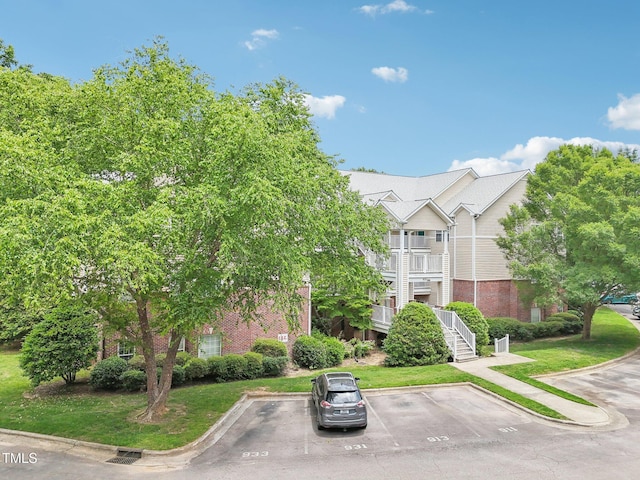 922 Glenolden Ct, Cary, NC 27513 - view of property with uncovered parking