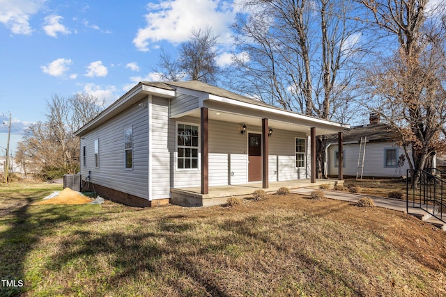 112 Edgewood Dr, Roxboro, NC 27573 - view of front of property with covered porch and a front yard