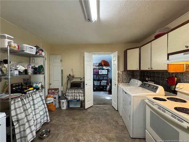 306 Dudley Dr, Fayetteville, NC 28314 - photo 11