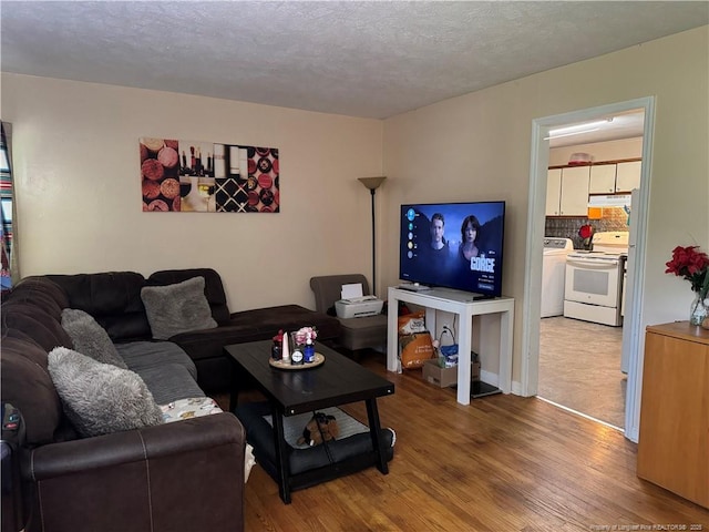 306 Dudley Dr, Fayetteville, NC 28314 - photo 7