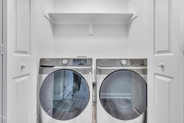 1213 Grant St, Durham, NC 27701 - laundry area with washing machine and clothes dryer