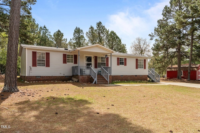 51 Brafford Estates Dr, Cameron, NC 28326 - manufactured / mobile home featuring crawl space and a front lawn
