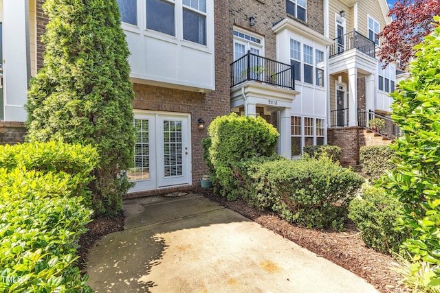 9216 Wooden Rd, Raleigh, NC 27617 - entrance to property featuring brick siding