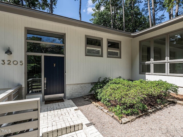 3205 Dell Dr, Raleigh, NC 27609 - property entrance