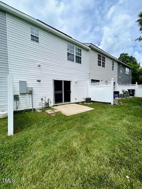 6328 Bermuda Way, Whitsett, NC 27377 - rear view of property