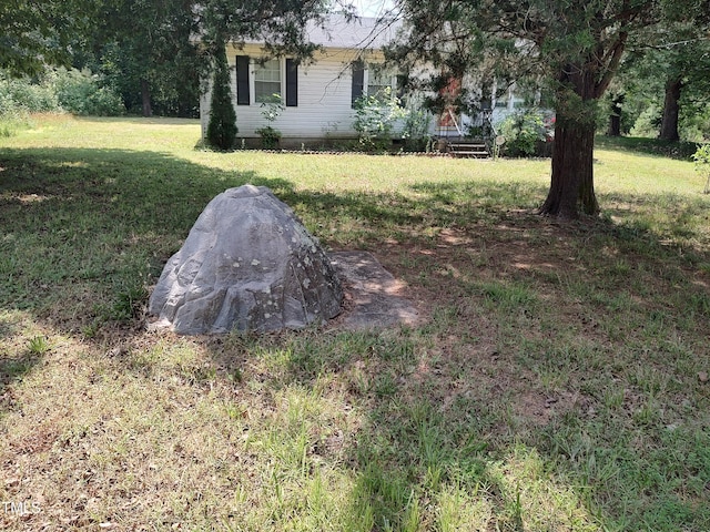 1161 Morgan Rd, Henderson, NC 27537 - view of grassy yard