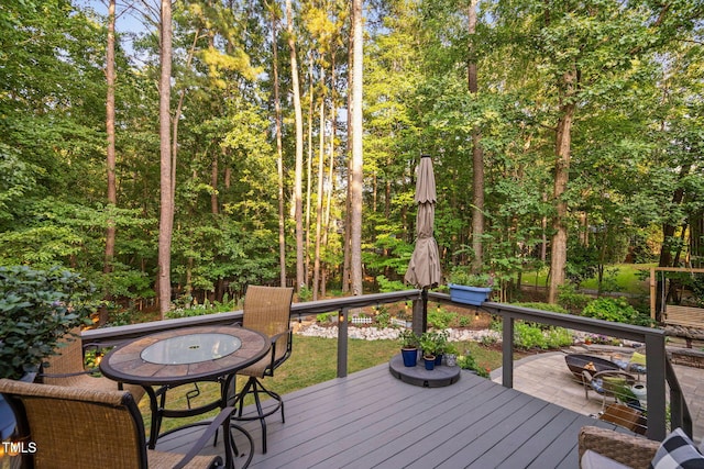 2608 Forestbluff Dr, Fuquay Varina, NC 27526 - deck with outdoor dining area
