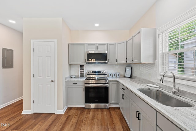 213 W Holt St, Burlington, NC 27217 - photo 9
