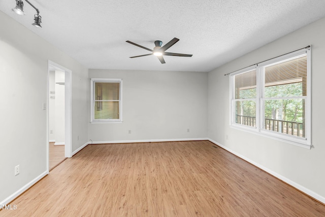 424 Shawnee Dr, Louisburg, NC 27549 - photo 8