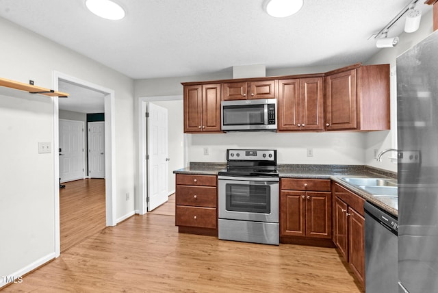 424 Shawnee Dr, Louisburg, NC 27549 - photo 14