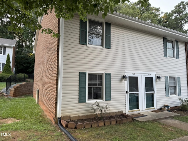 1136 Nottingham Cir, Cary, NC 27511 - photo 1