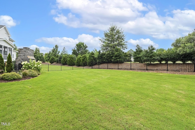 2098 Amalfi Pl, Apex, NC 27502 - view of yard