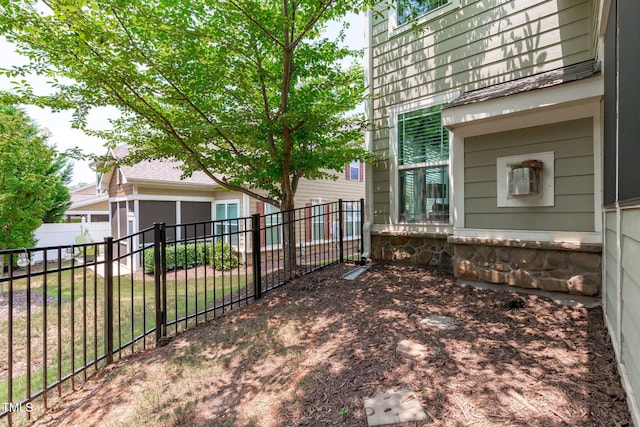 113 Willow View Ln, Apex, NC 27539 - view of fenced yard