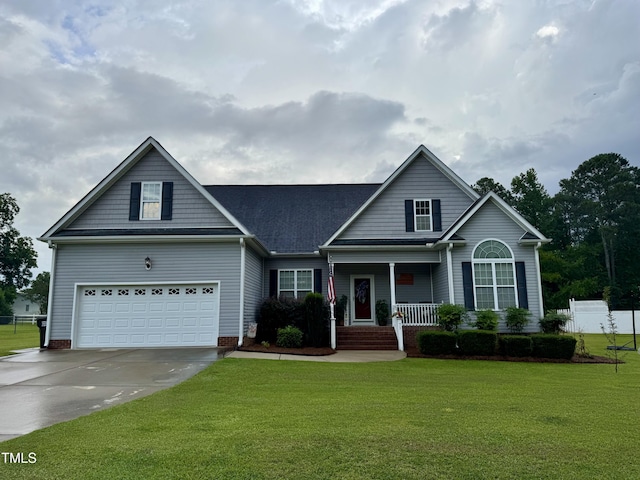 71 Beaver Creek Dr, Dunn, NC 28334 - traditional home with a porch and driveway