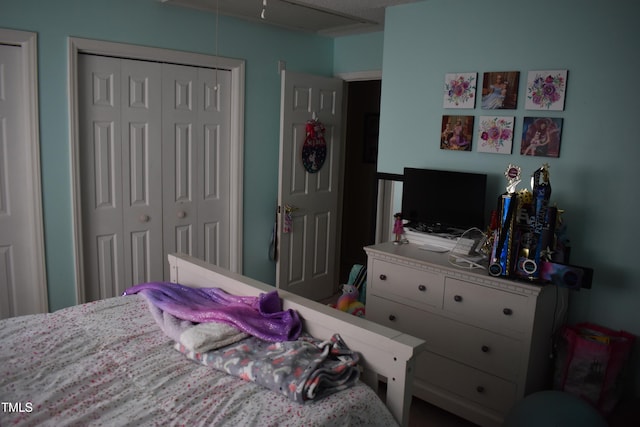 9 Pinecourt Dr, Siler City, NC 27344 - view of bedroom
