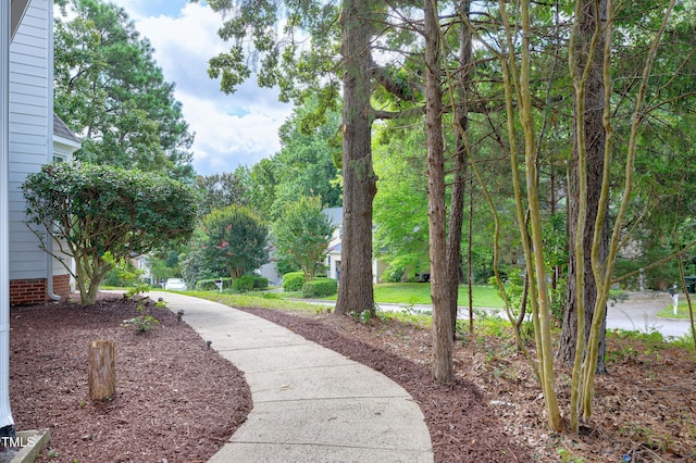 1 Kings Grant Ct, Durham, NC 27703 - photo 2