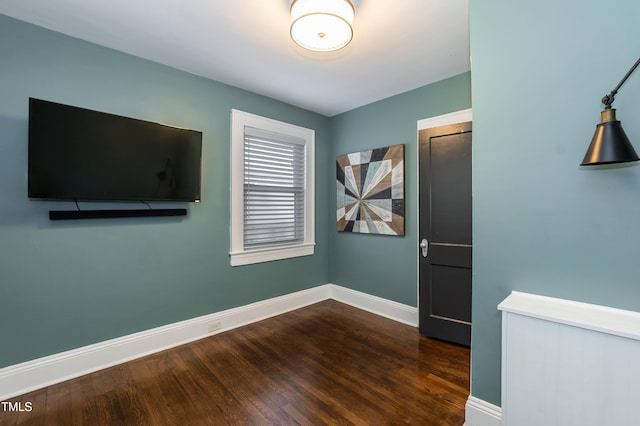 415 W Carver St, Durham, NC 27704 - unfurnished room featuring baseboards and wood finished floors