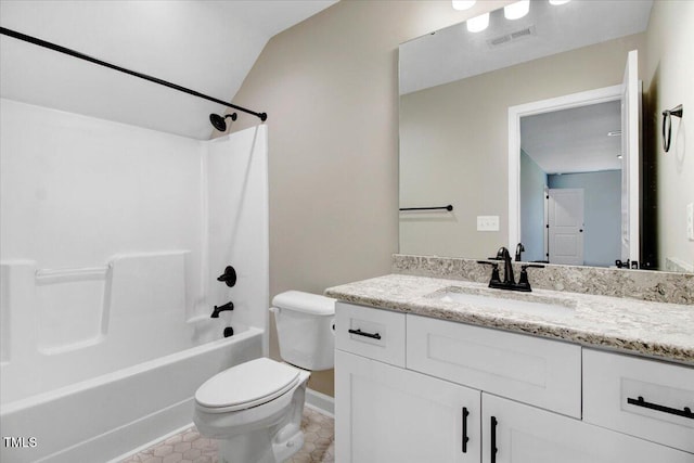 3766 Huntcliff Dr, La Grange, NC 28551