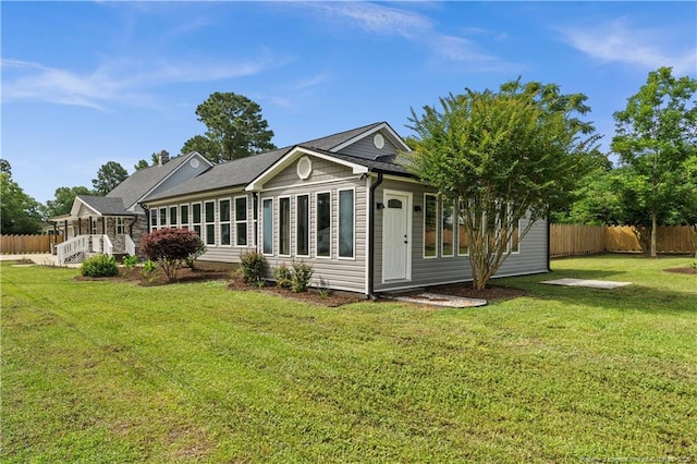705 Bullard St, Roseboro, NC 28382 - photo 1
